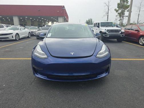 Deep Blue Metallic 2020 Tesla Model 3 Standard Range