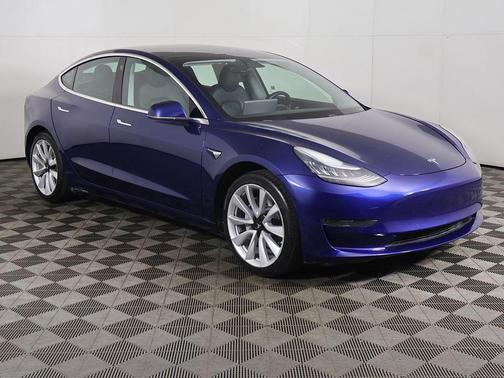 Deep Blue Metallic 2020 Tesla Model 3 Standard Range