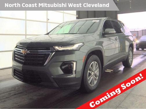 Silver Sage Metallic 2023 Chevrolet Traverse LT Leather