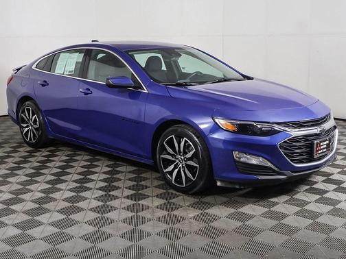 2023 Chevrolet Malibu FWD RS