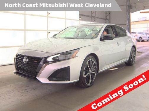 Brilliant Silver Metallic 2025 Nissan Altima SR FWD