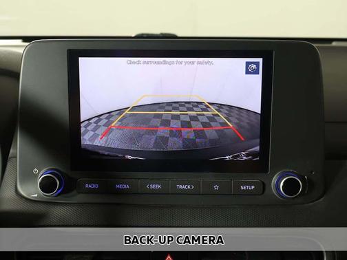 Lunar White 2022 Hyundai KONA SEL