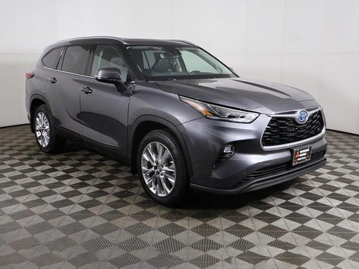 2022 Toyota Highlander Hybrid Limited