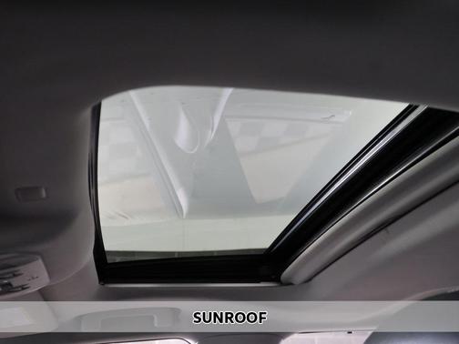 2022 Toyota Highlander Hybrid Limited