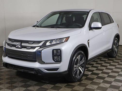 White Diamond 2026 Mitsubishi Outlander Sport 2.0 ES