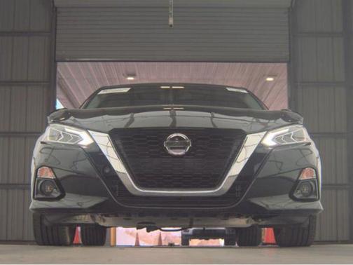Super Black 2021 Nissan Altima Platinum Intelligent AWD