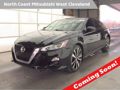 Super Black 2021 Nissan Altima Platinum Intelligent AWD