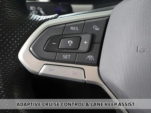 2023 Volkswagen Atlas 3.6L SEL Premium