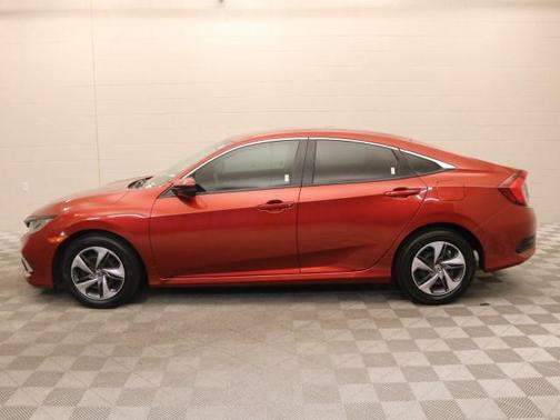 Photo 3 of 14 of 2019 Honda Civic LX
