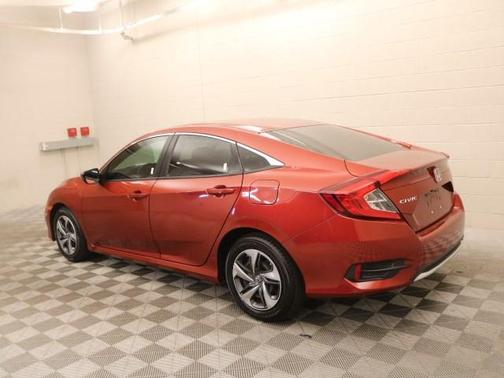 Photo 4 of 14 of 2019 Honda Civic LX