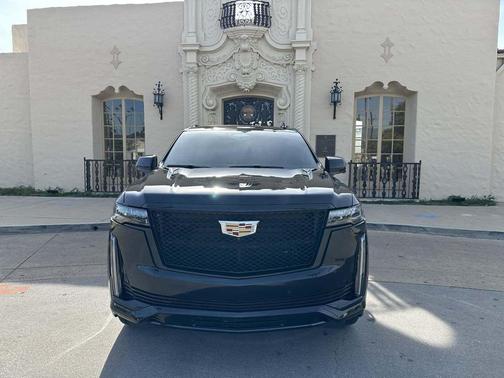 2023 Cadillac Escalade ESV Sport