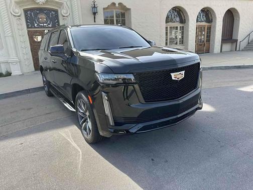 2023 Cadillac Escalade ESV Sport