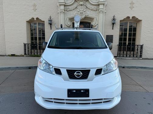 2015 Nissan NV200 S