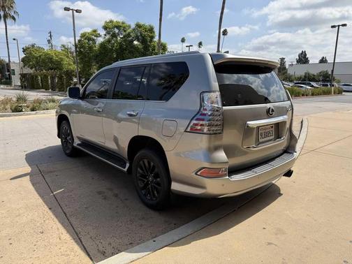 2022 Lexus GX 460 Premium