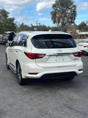 2017 INFINITI QX60 Base