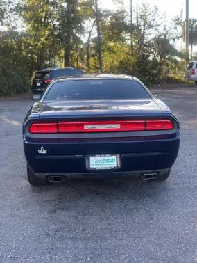 2013 Dodge Challenger SXT