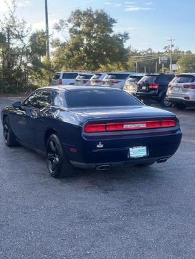 2013 Dodge Challenger SXT