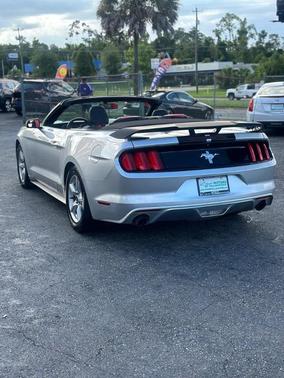 2016 Ford Mustang V6