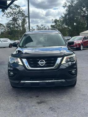 2018 Nissan Pathfinder Platinum