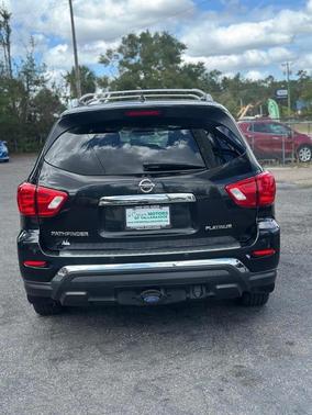 2018 Nissan Pathfinder Platinum