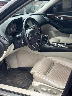 2014 INFINITI Q50 Hybrid Sport