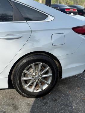 Quartz White Pearl 2018 Hyundai SONATA SE