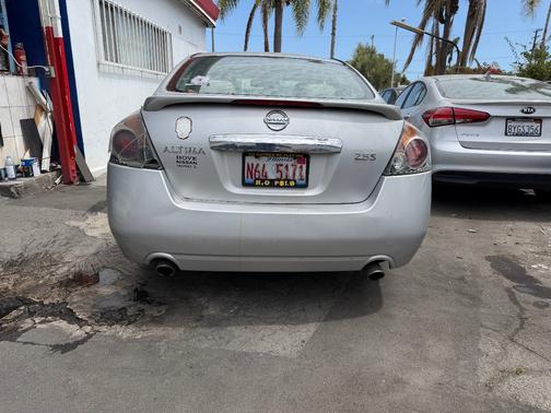 SILVER 2012 Nissan Altima 2.5 S