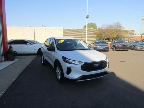 2025 Ford Escape Active