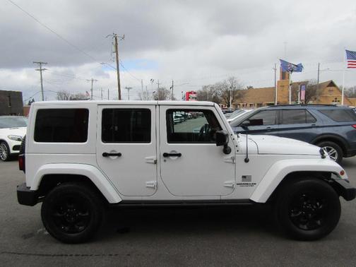 2015 Jeep Wrangler Unlimited Altitude