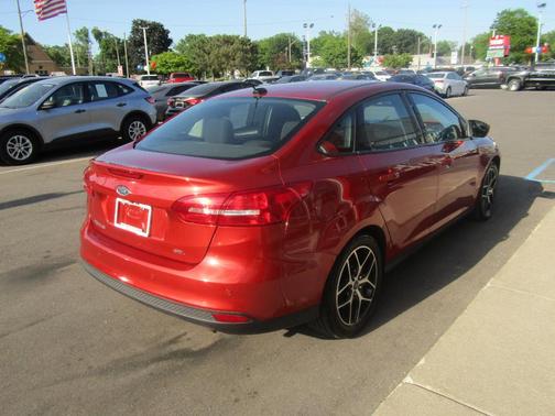Orange 2018 Ford Focus SEL