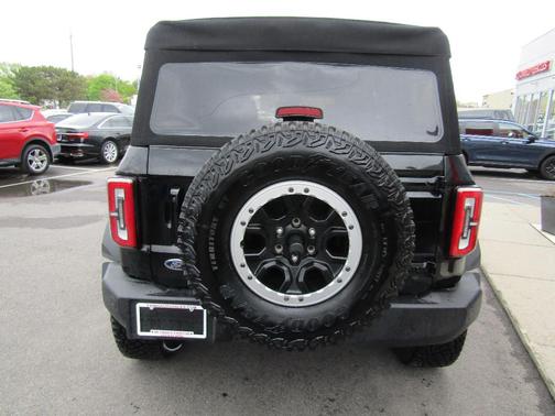Black 2023 Ford Bronco Outer Banks