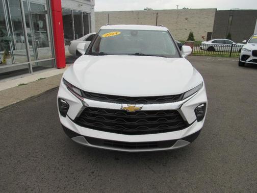 White 2024 Chevrolet Blazer LT