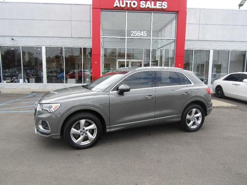 2020 Audi Q3 45 Premium