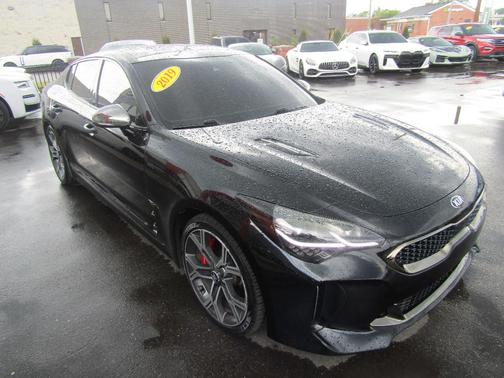 Black 2019 Kia Stinger GT2