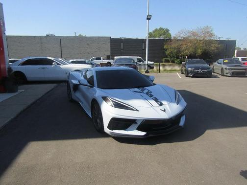 2024 Chevrolet Corvette Stingray w/2LT
