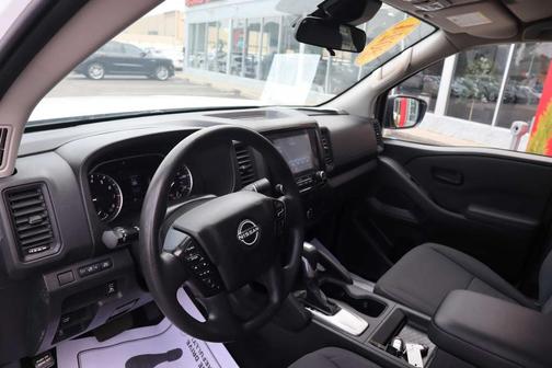 2024 Nissan Frontier S