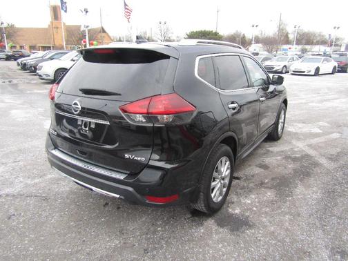 2020 Nissan Rogue SV