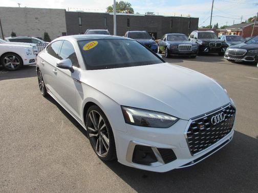 Glacier White Metallic 2021 Audi S5 3.0T Premium