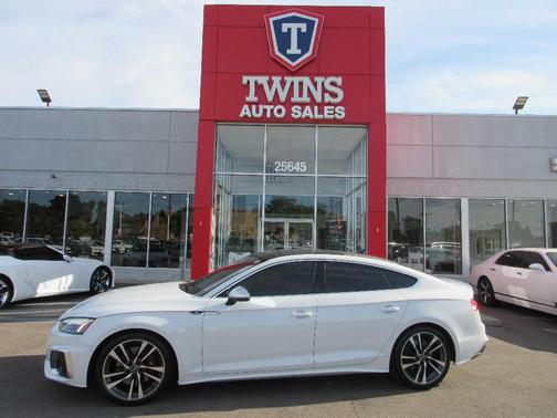 Glacier White Metallic 2021 Audi S5 3.0T Premium