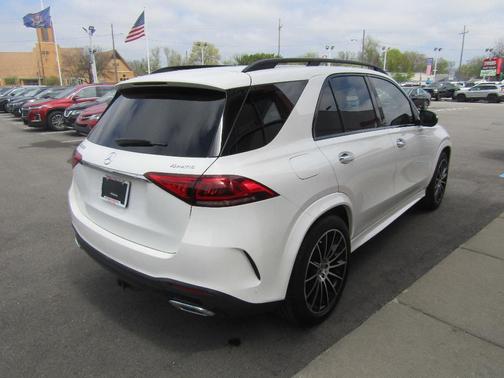 White 2020 Mercedes-Benz GLE 350 Base 4MATIC