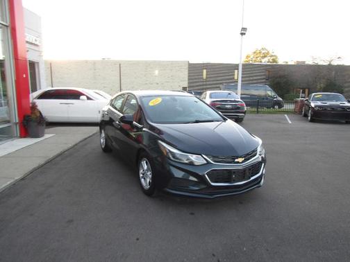 2017 Chevrolet Cruze LT