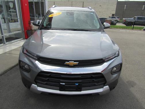 Gray 2023 Chevrolet Trailblazer LT