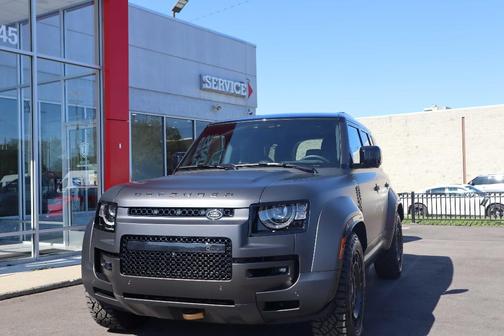 2025 Land Rover Defender OCTA EDITION ONE