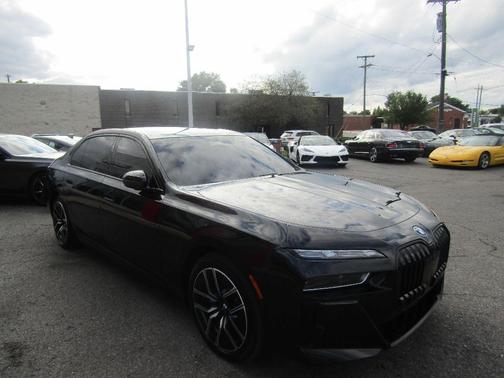 2024 BMW i7 xDrive60