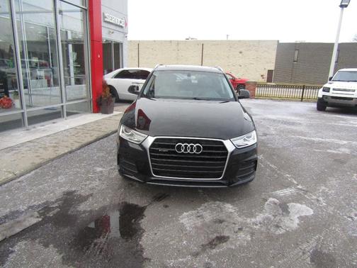 2016 Audi Q3 2.0T Premium Plus