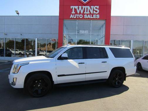 2019 Cadillac Escalade ESV Luxury