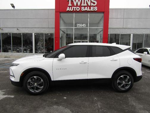 2025 Chevrolet Blazer LT