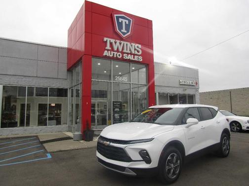 2025 Chevrolet Blazer LT