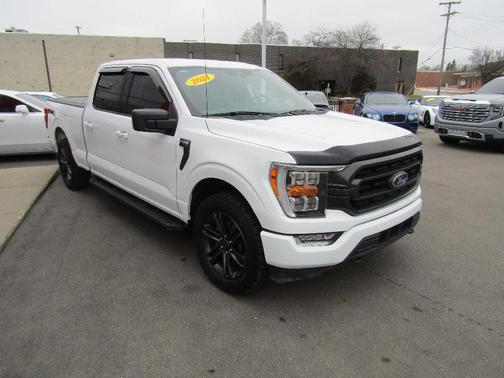 White 2021 Ford F-150 XLT