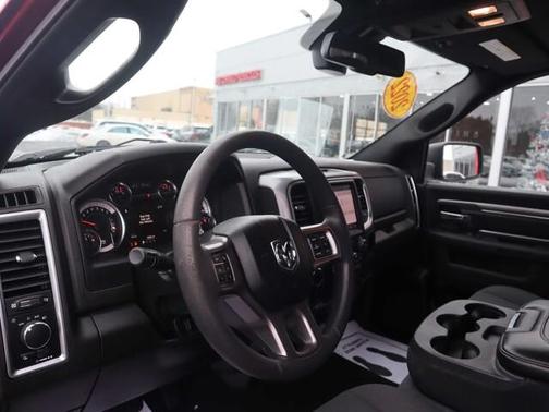 2022 RAM 1500 Classic SLT
